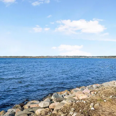 In With 0 Bedrooms And Wifi *